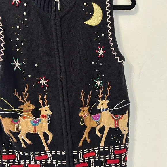 FAST SHIPPING VTG DSN Originals Studio Joy Reindeer Beaded Christmas  Vest - Picture 4 of 10